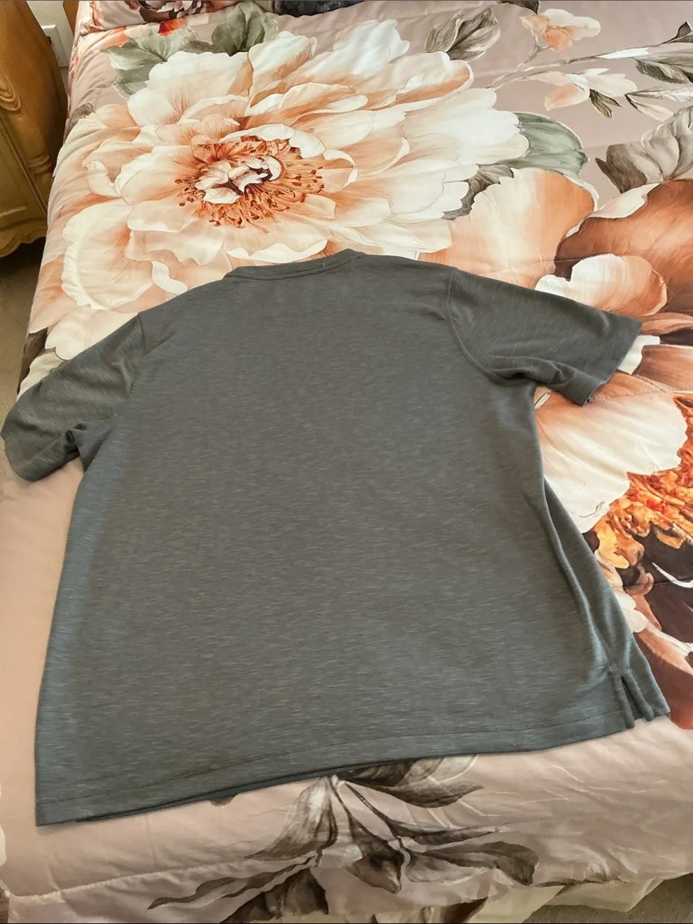 Croft & Barrow short sleeve tee shirt gray size L